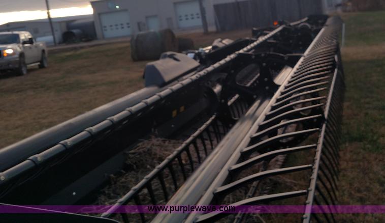 image for item BR9415 2015 MacDon FD75 flex head