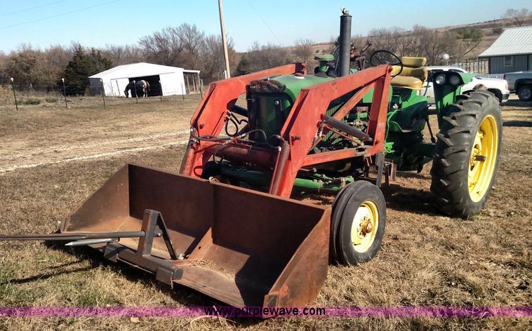 image for item BR9433 John Deere 2510 tractor