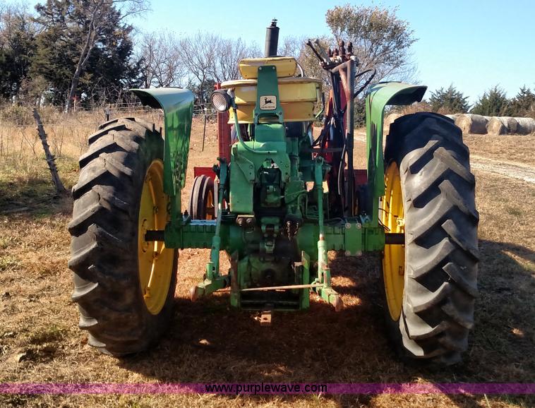 image for item BR9433 John Deere 2510 tractor