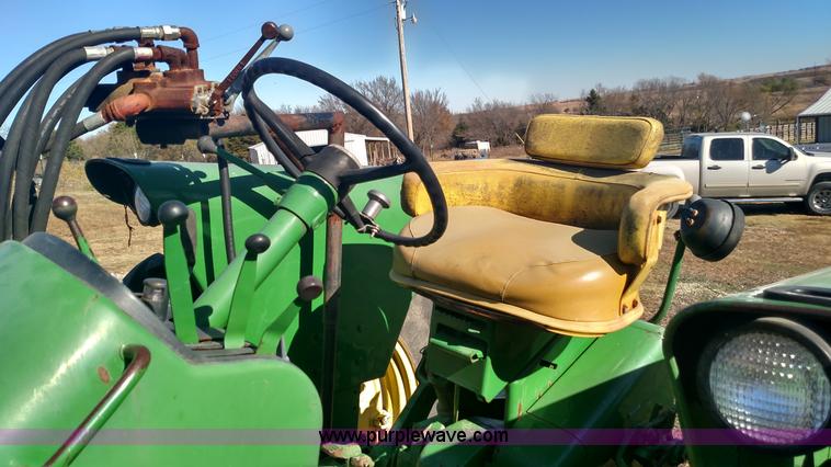 image for item BR9433 John Deere 2510 tractor