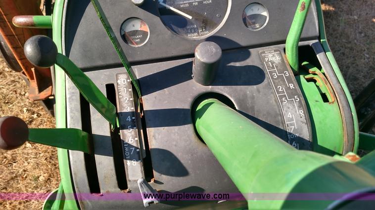 image for item BR9433 John Deere 2510 tractor