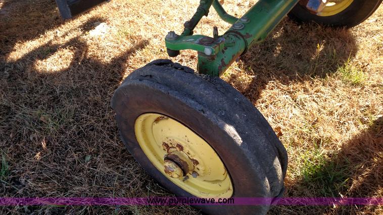 image for item BR9433 John Deere 2510 tractor