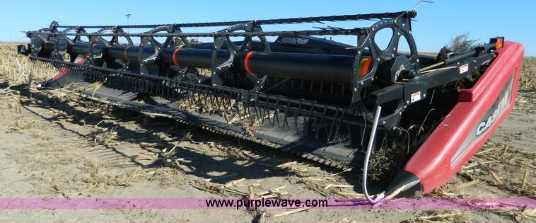 image for item BT9962 2010 Case IH 2142 rigid head