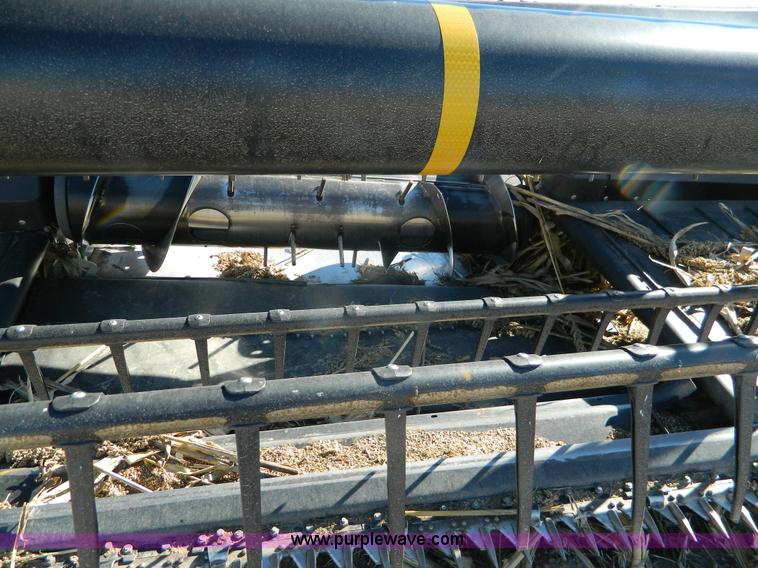 image for item BT9962 2010 Case IH 2142 rigid head