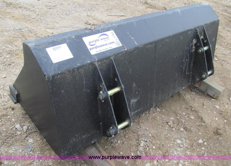 image for item E1217 Loader bucket