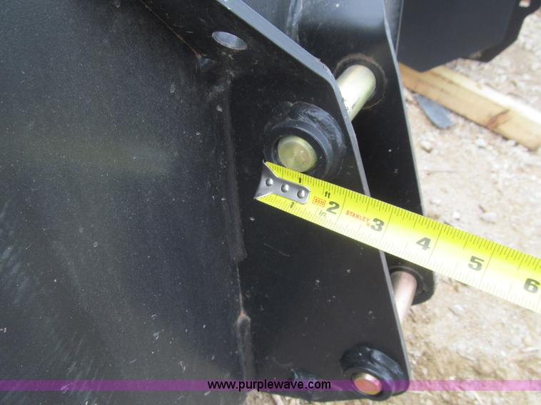 image for item E1231 Loader bucket