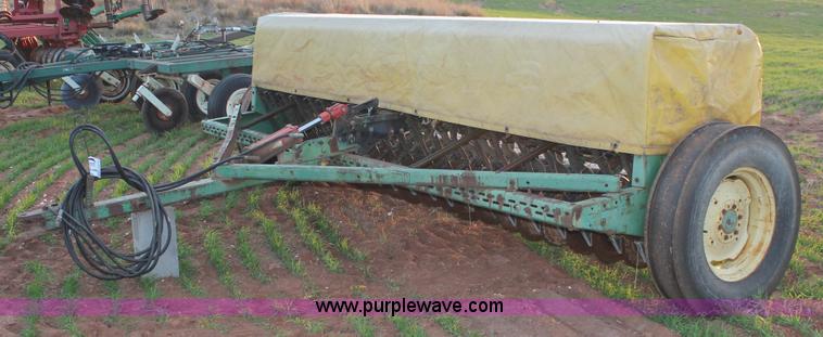 image for item H8019 John Deere 8350 grain drill