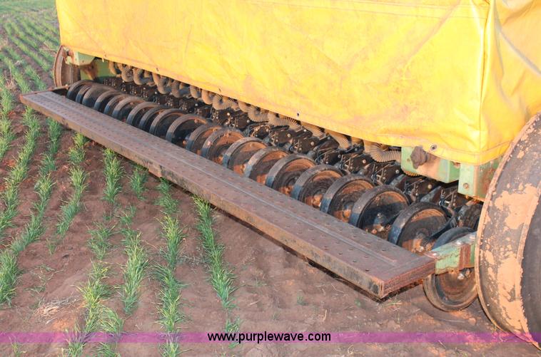 image for item H8019 John Deere 8350 grain drill