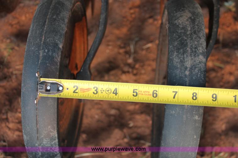 image for item H8019 John Deere 8350 grain drill