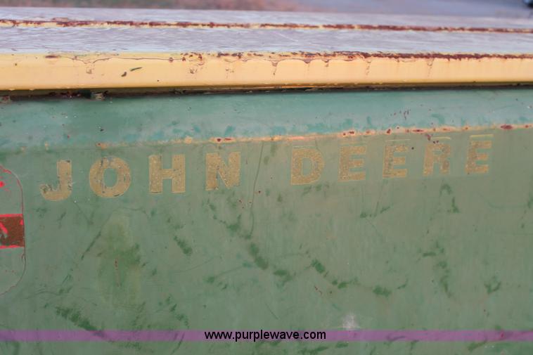 image for item H8019 John Deere 8350 grain drill