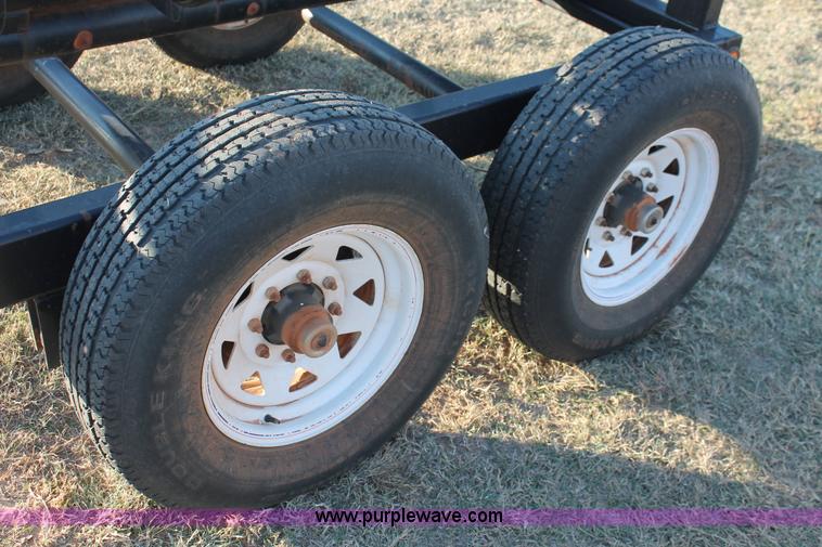 image for item H8026 2013 Ez-Haul G40 Hay Handler gooseneck hay trailer