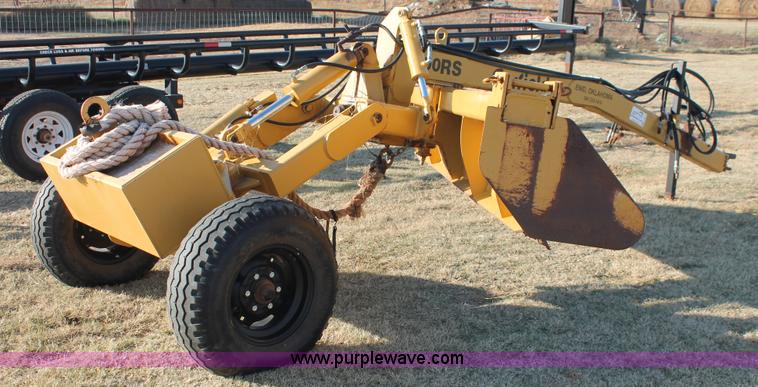 image for item H8027 Garfield 1200RS pull type grader