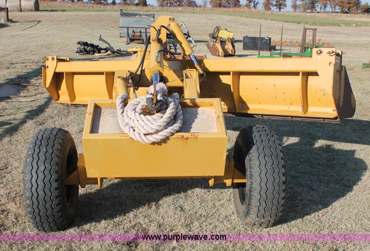 image for item H8027 Garfield 1200RS pull type grader