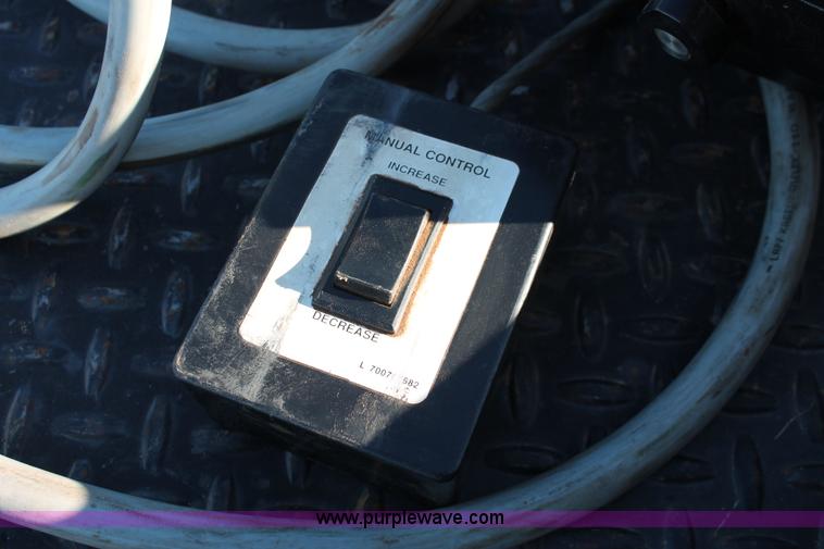 image for item H8030 1992 Hesston 4900 large square baler