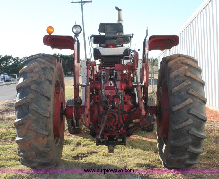 image for item H8035 1967 International Farmall 856 tractor