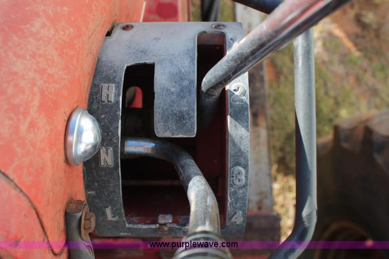 image for item H8035 1967 International Farmall 856 tractor