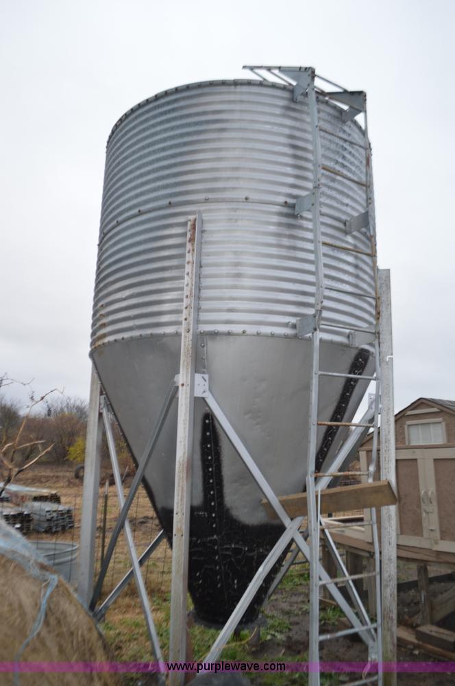 image for item I6270 Bulk bin