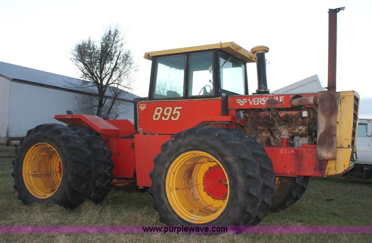 image for item J1359 1981 Versatile 895 4WD tractor