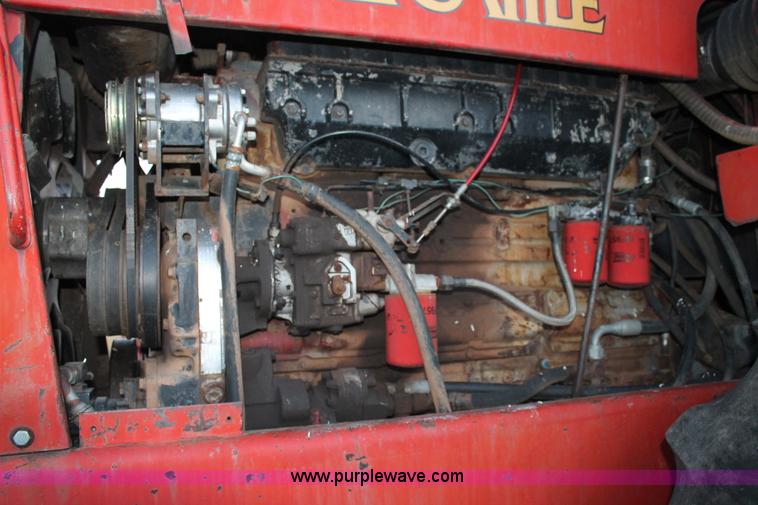 image for item J1359 1981 Versatile 895 4WD tractor