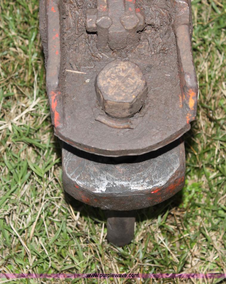 image for item J1359 1981 Versatile 895 4WD tractor