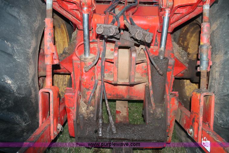 image for item J1359 1981 Versatile 895 4WD tractor