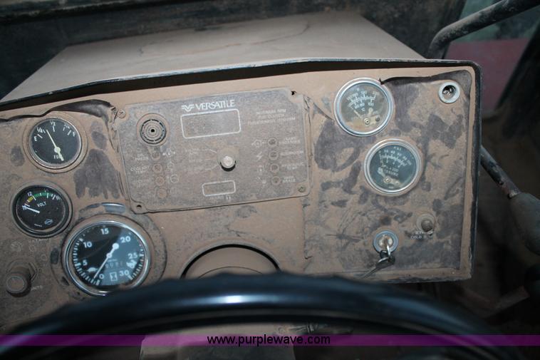 image for item J1359 1981 Versatile 895 4WD tractor