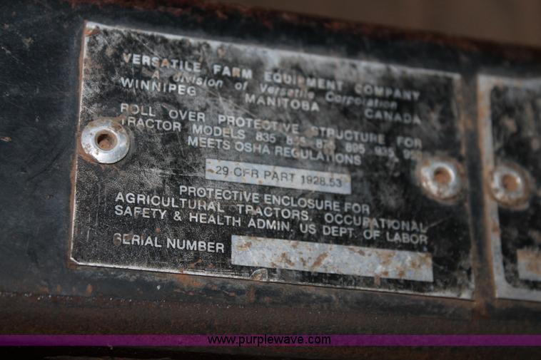 image for item J1359 1981 Versatile 895 4WD tractor