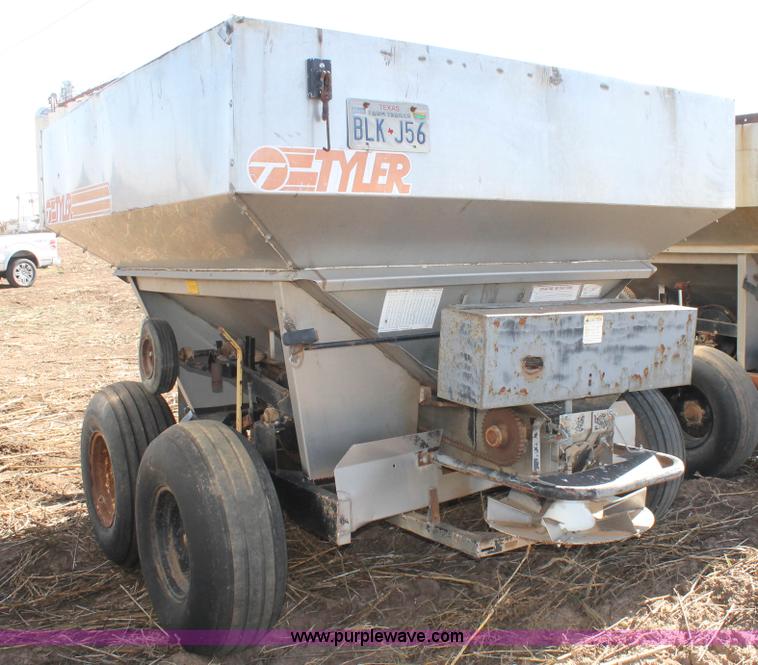 image for item J1371 Tyler fertilizer spreader