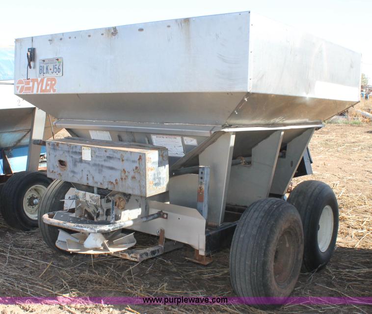 image for item J1371 Tyler fertilizer spreader