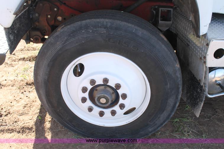 image for item J1378 1970 Mack RS700C tender truck