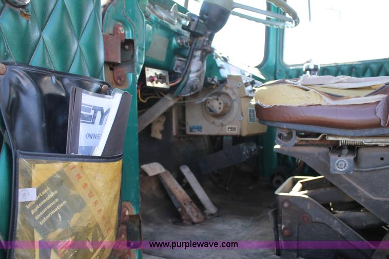 image for item J1378 1970 Mack RS700C tender truck