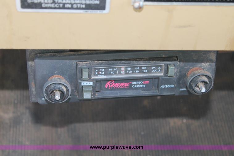 image for item J1378 1970 Mack RS700C tender truck