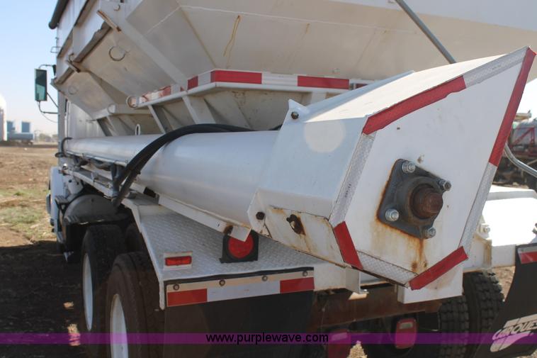 image for item J1379 1989 Volvo WHEB tender truck