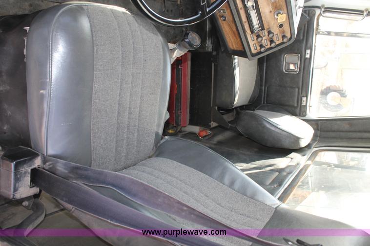 image for item J1379 1989 Volvo WHEB tender truck