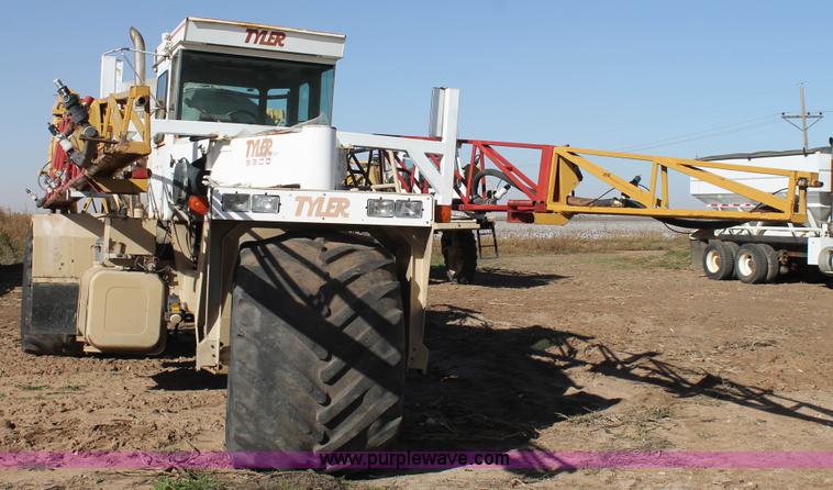 image for item J1382 Tyler 3300 liquid fertilizer sprayer