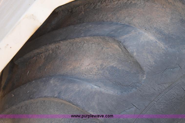 image for item J1382 Tyler 3300 liquid fertilizer sprayer