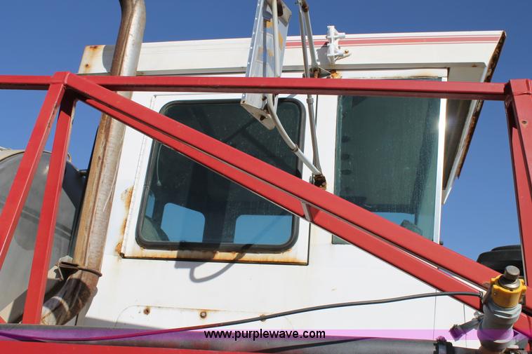 image for item J1382 Tyler 3300 liquid fertilizer sprayer