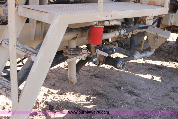 image for item J1382 Tyler 3300 liquid fertilizer sprayer