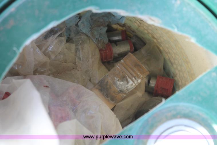 image for item J1382 Tyler 3300 liquid fertilizer sprayer