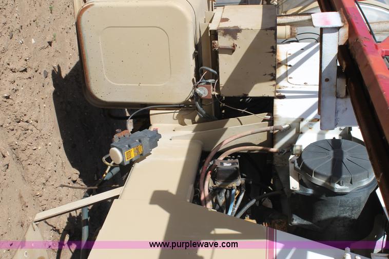image for item J1382 Tyler 3300 liquid fertilizer sprayer