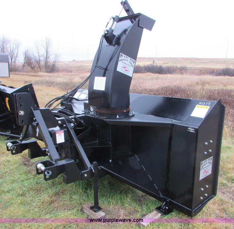 image for item J1703 Sheyenne Fooling Black Max M-900 snow blower