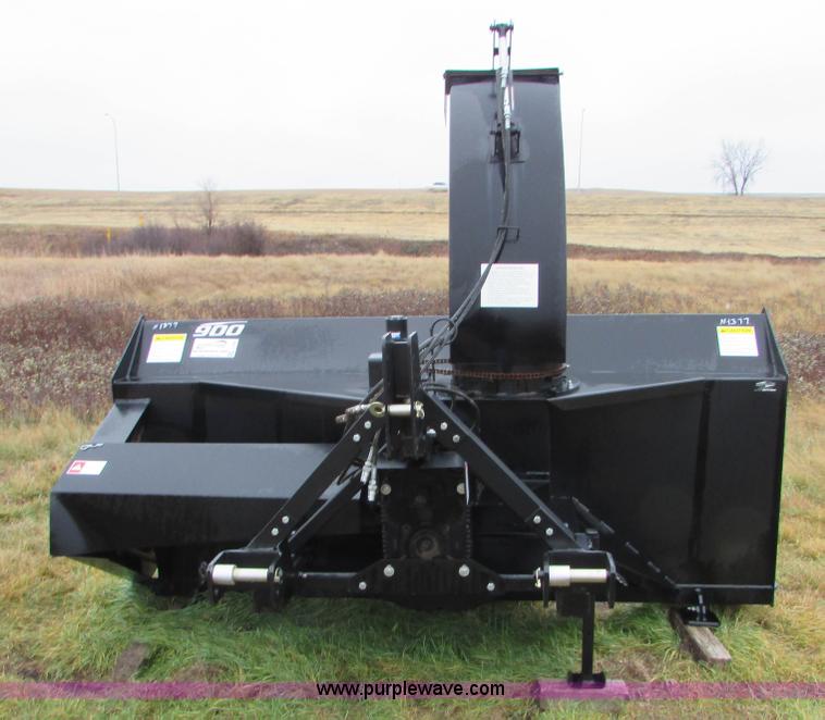 Sheyenne Fooling Black Max M900 snow blower in Williston, ND Item