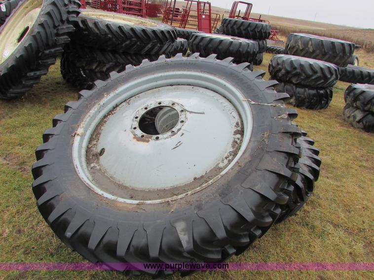 image for item J1717 (7) Titan 380/90R46 tires