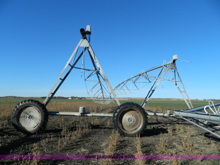 image for item J5159 1992 Valley 6000 center pivot system