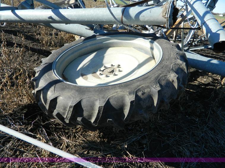 image for item J5159 1992 Valley 6000 center pivot system