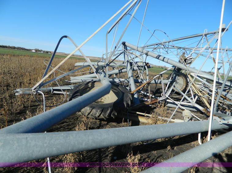 image for item J5159 1992 Valley 6000 center pivot system