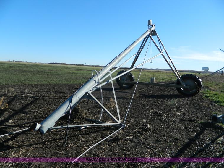 image for item J5159 1992 Valley 6000 center pivot system