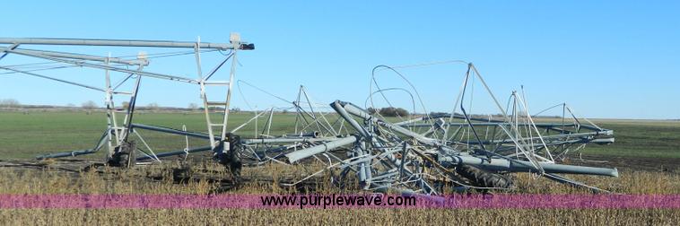 image for item J5159 1992 Valley 6000 center pivot system