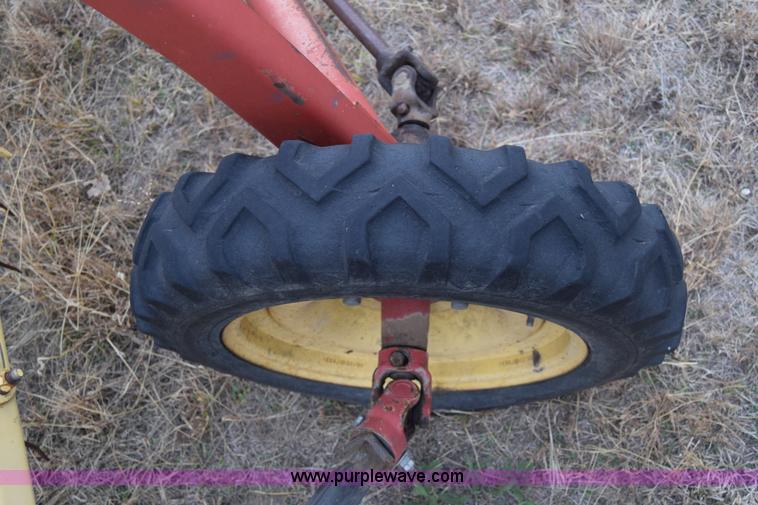 image for item K4909 (2) New Holland hay rakes