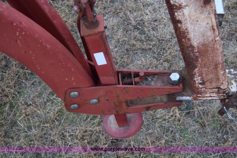 image for item K4909 (2) New Holland hay rakes